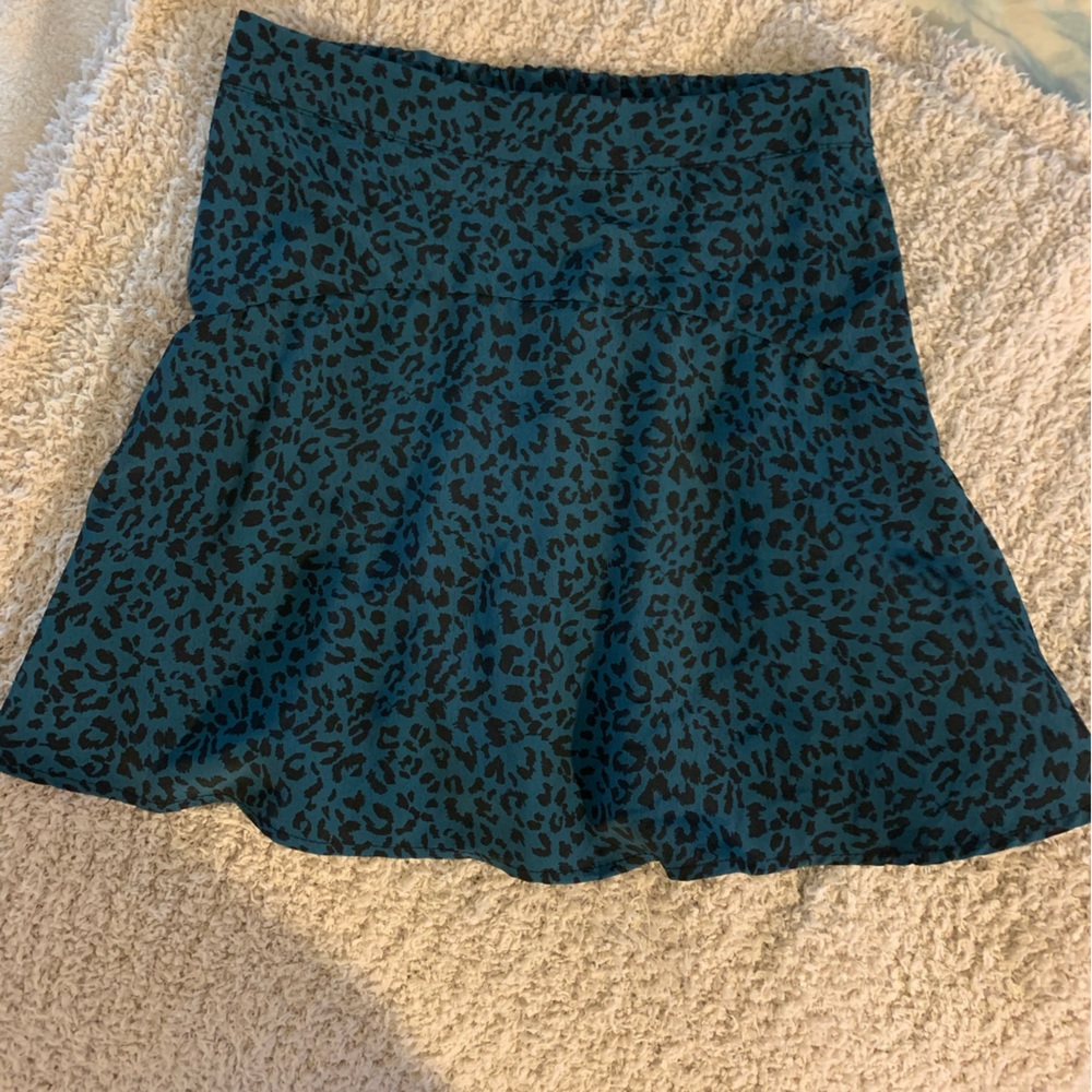 NEVER WORN teal altard state leopard skirt